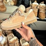 UGG sneakers Pallets liquidation Wholesale - Image 2
