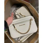 Wholesale Handbags Pallets Liquidation - Image 2